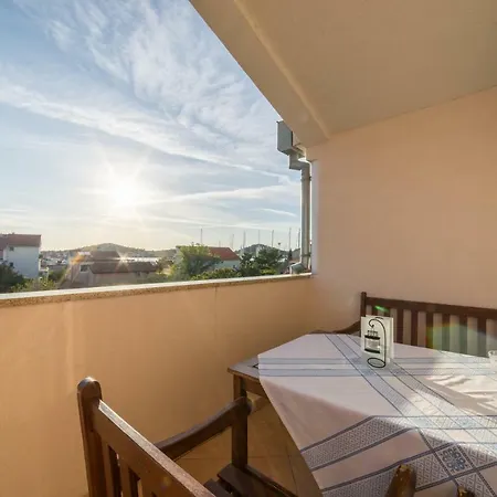 Jakovcev Apartamento Betina (Sibenik-Knin)