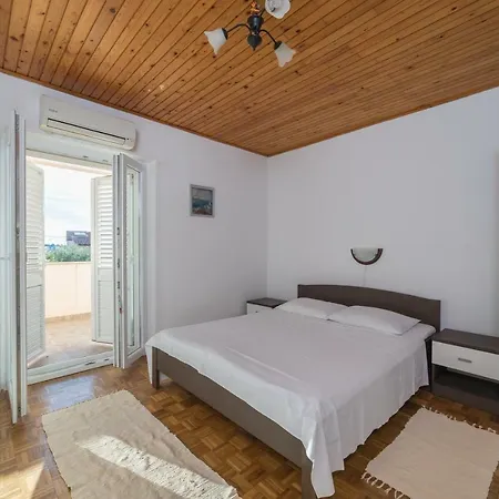 Jakovcev Apartamento