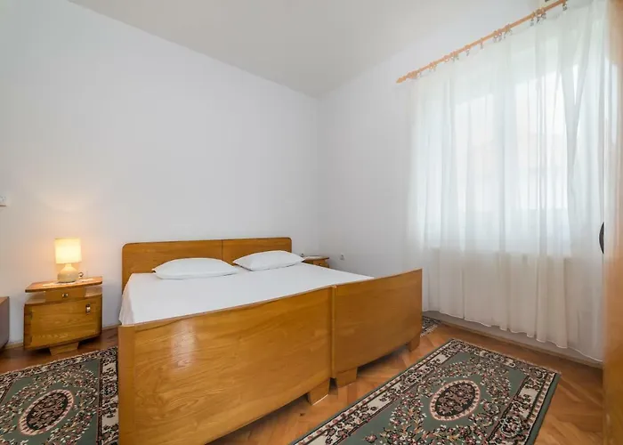 Jakovcev Betina (Sibenik-Knin)