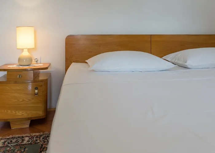 Jakovcev Betina (Sibenik-Knin)