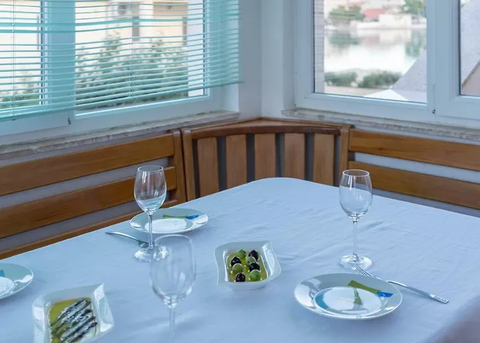 Jakovcev Apartamento *