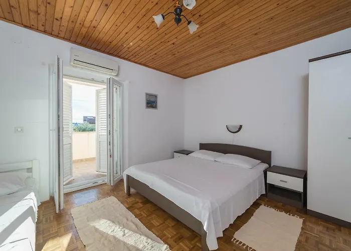 Jakovcev Apartamento