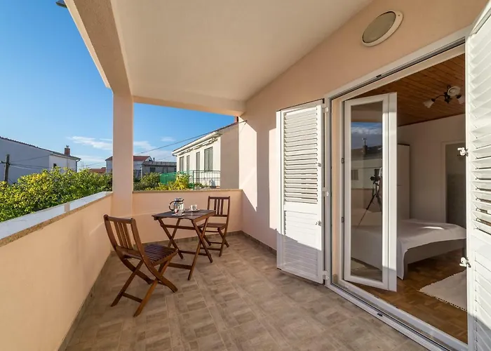 Jakovcev Apartamento Betina (Sibenik-Knin)