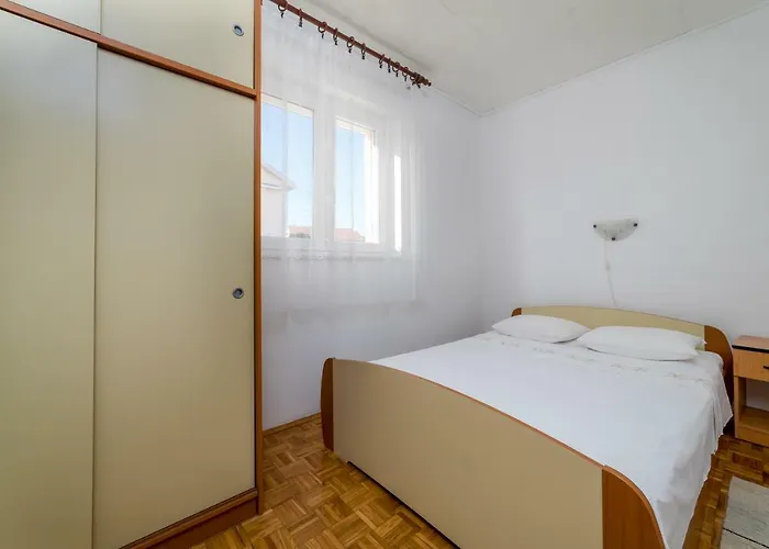 Jakovcev Apartamento Betina (Sibenik-Knin)